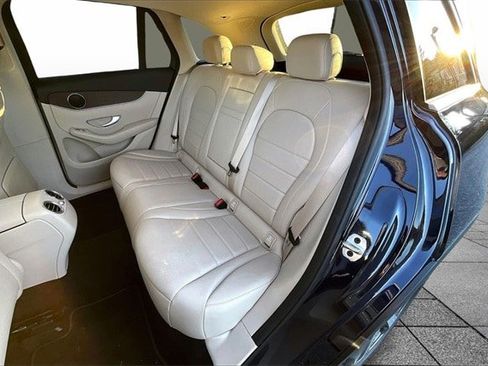 Certified 2022 Mercedes-Benz GLC 300 300 image 25