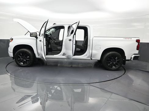 Used 2024 Chevrolet Silverado 1500 Custom AWD/4WD image 34