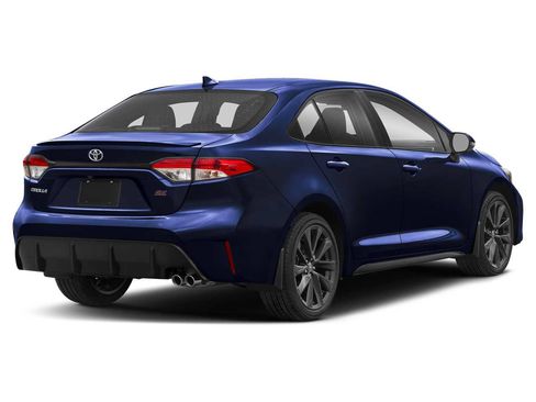 Used 2024 Toyota Corolla SE FWD image 2