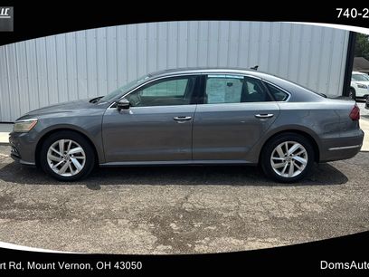 Used 2018 Volkswagen Passat 2.0T SE w/ SE Lighting Package