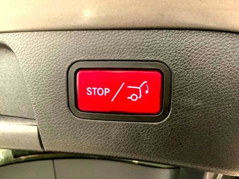 Used 2018 Mercedes-Benz GLA 250 GLA 250 4MATIC SUV image 33