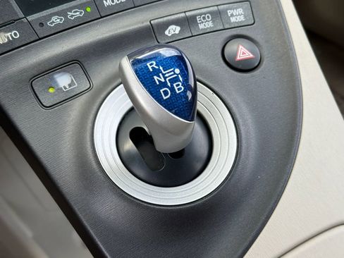 Used 2010 Toyota Prius FWD image 23