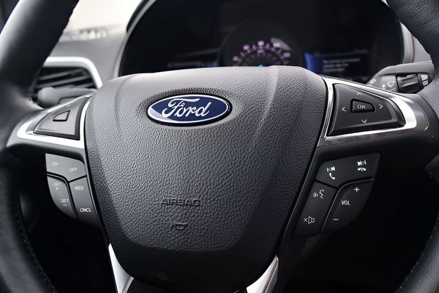 Used 2023 Ford Edge SEL w/ Convenience Package AWD/4WD image 18