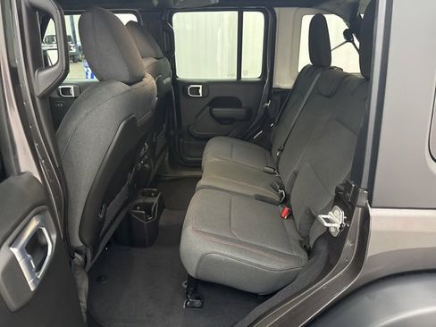 New 2026 Jeep Wrangler Unlimited Rubicon image 5