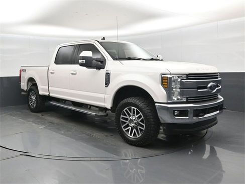 Used 2019 Ford F250 Lariat w/ Lariat Value Package image 1