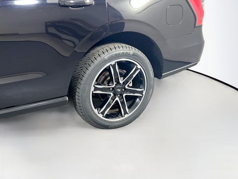 Used 2019 Ford Expedition Limited w/ Equipment Group 303A AWD/4WD image 32