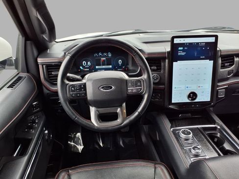 Used 2023 Ford Expedition Max Limited AWD/4WD image 4