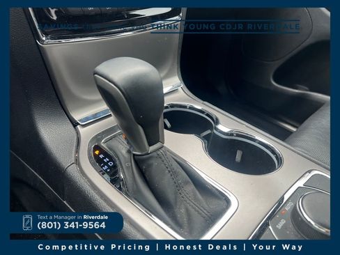 Used 2019 Jeep Grand Cherokee Limited w/ Luxury Group II image 24