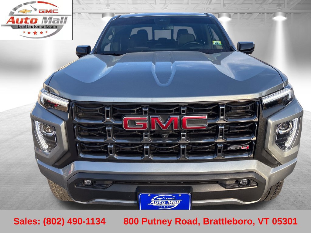 Used 2024 GMC Canyon AT4 w/ AT4 Premium Package AWD/4WD image 10