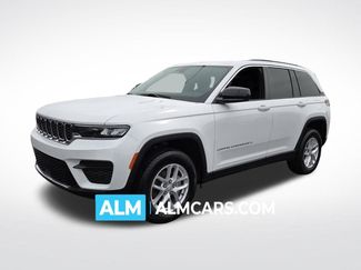 Used 2025 Jeep Grand Cherokee Laredo X w/ Luxury Tech Group I AWD/4WD video 1