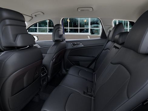 New 2026 Kia Sportage EX image 19