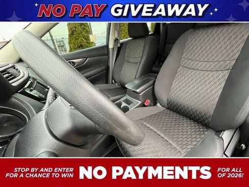 Used 2020 Nissan Rogue S image 18