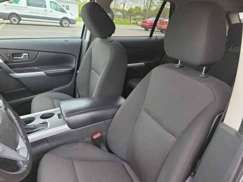 Used 2013 Ford Edge SEL FWD image 5