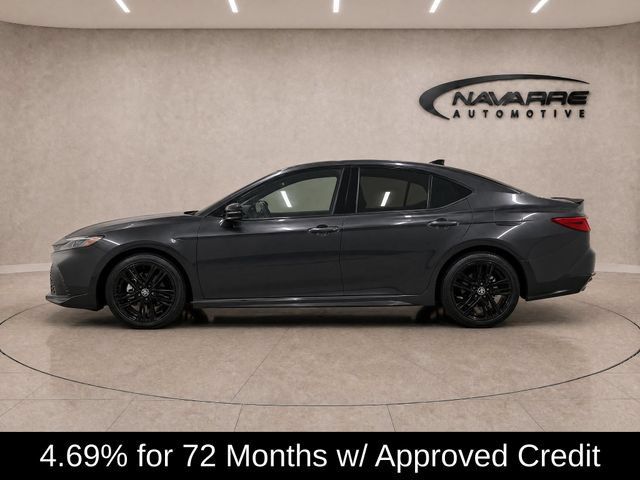 Used 2025 Toyota Camry SE FWD image 4