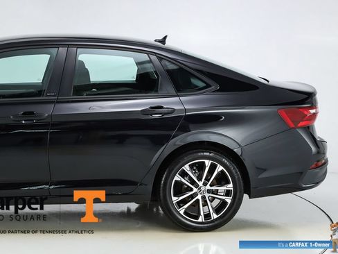 Used 2025 Volkswagen Jetta Sport FWD image 40