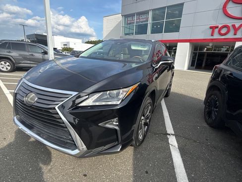 Used 2016 Lexus RX 350 FWD w/ Premium Package image 4