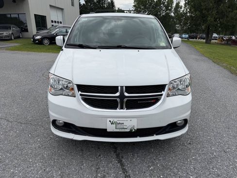 Used 2019 Dodge Grand Caravan SXT FWD image 8