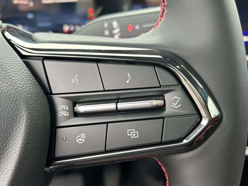 New 2026 Chevrolet Equinox EV RS w/ Active Safety Package 3 AWD/4WD image 23