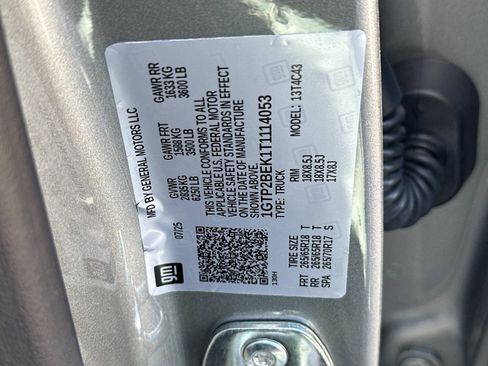 New 2026 GMC Canyon Elevation w/ Convenience Package image 27