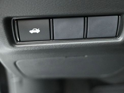 New 2026 Nissan Sentra SR w/ Floor Mat Package image 21