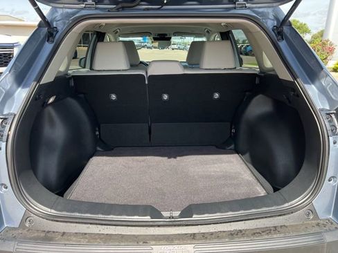 Used 2024 Toyota Corolla Cross LE image 20