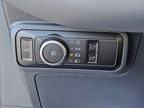 New 2026 Ford Explorer Active w/ Active Comfort Package image 27