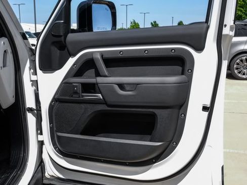 Used 2025 Land Rover Defender 110 S AWD/4WD image 53