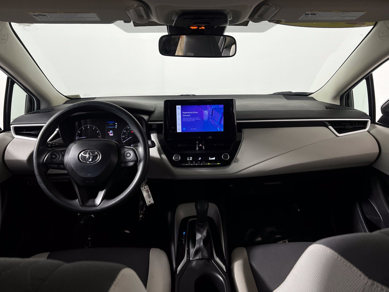 Certified 2025 Toyota Corolla LE FWD image 19