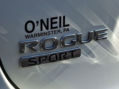 Certified 2022 Nissan Rogue Sport SL image 30