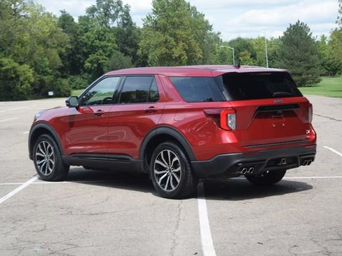 Used 2021 Ford Explorer ST w/ Equipment Group 401A AWD/4WD image 26