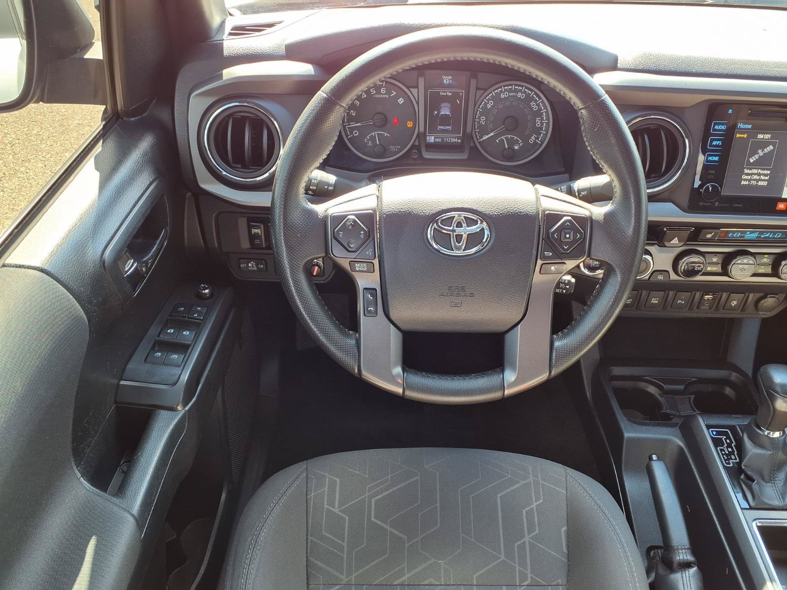 Used 2017 Toyota Tacoma TRD Sport AWD/4WD image 11