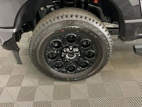New 2025 Ford F250 XLT w/ Black Appearance Package AWD/4WD image 30
