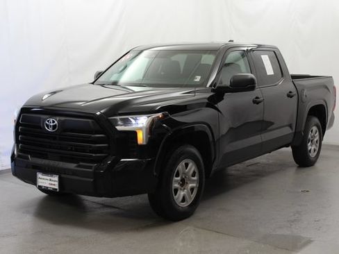 Used 2022 Toyota Tundra SR w/ SR Tow Package RWD image 15