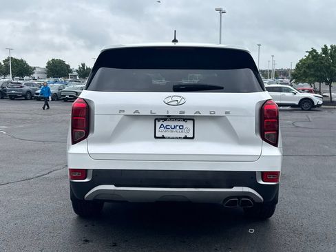 Used 2022 Hyundai Palisade SE FWD image 6