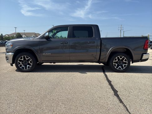 Used 2026 RAM 1500 Laramie AWD/4WD image 2