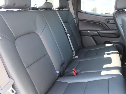 New 2026 Chevrolet Colorado Trail Boss AWD/4WD image 16