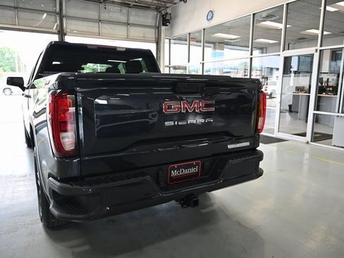 New 2026 GMC Sierra 1500 Elevation image 6