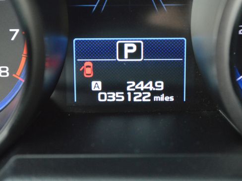 Used 2018 Subaru Outback 2.5i Premium image 16