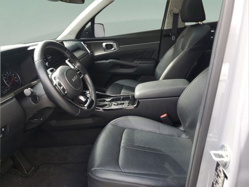 Certified 2022 Kia Sorento SX image 19