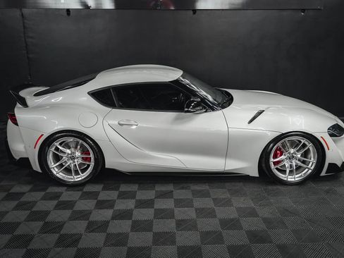 Used 2021 Toyota Supra Premium image 14