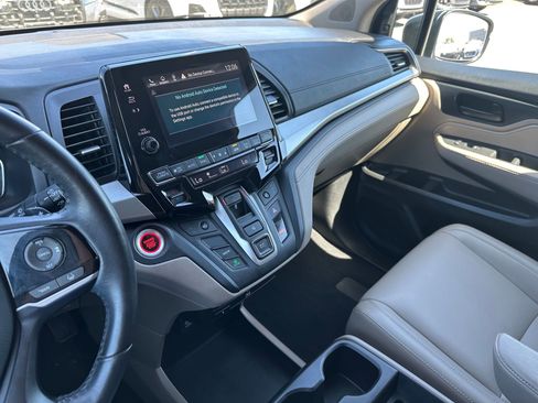 Used 2019 Honda Odyssey EX-L image 15