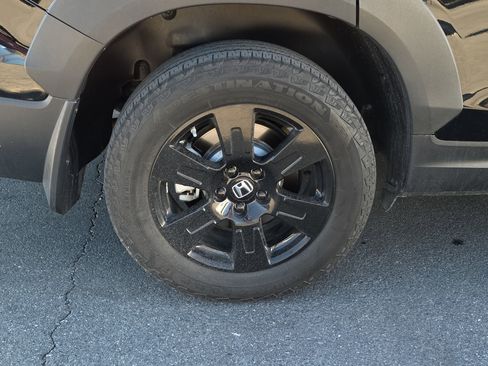 Used 2022 Honda Pilot TrailSport image 10