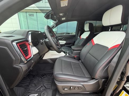 Used 2024 GMC Canyon AT4X AWD/4WD image 17