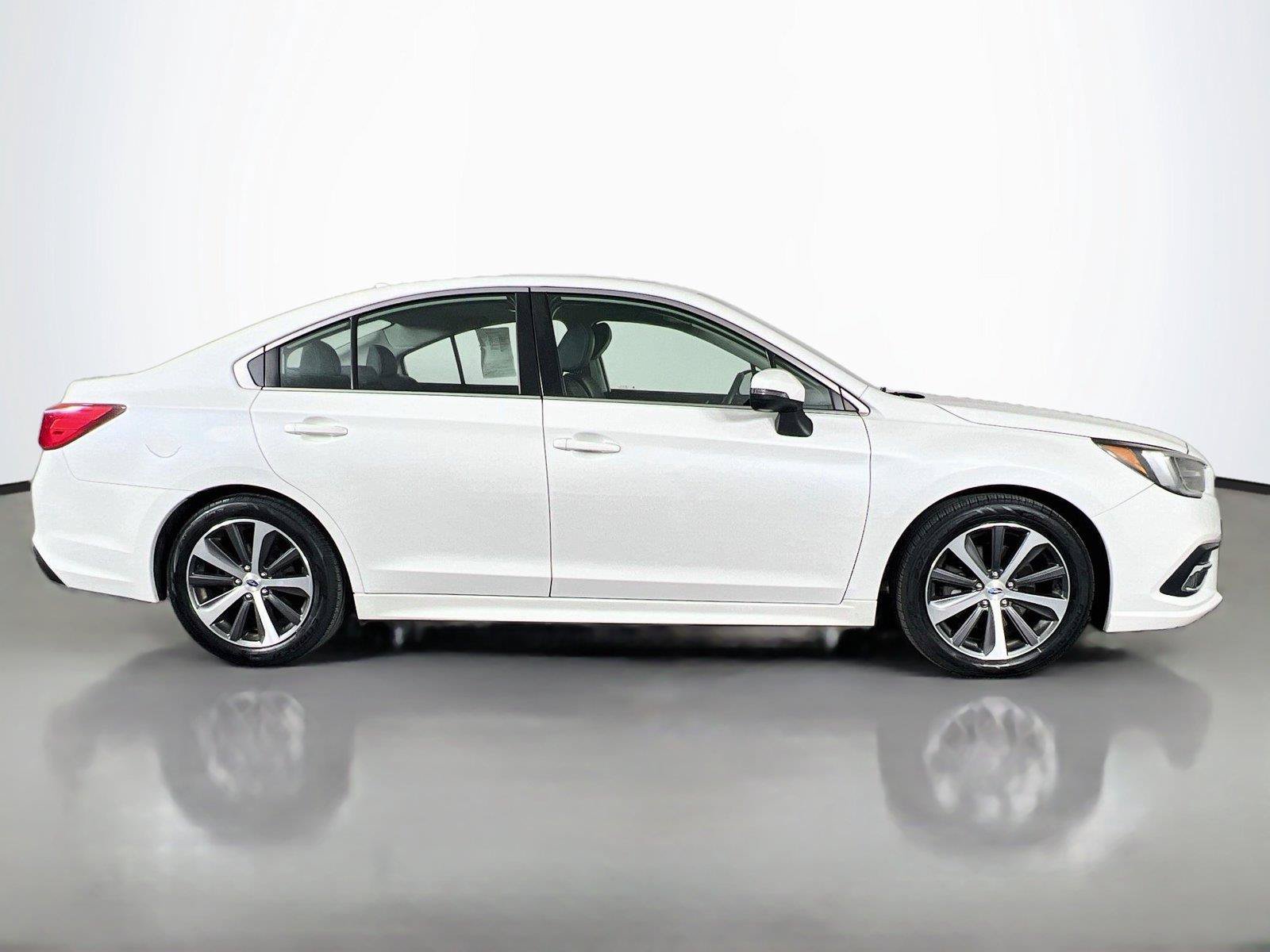 Used 2019 Subaru Legacy 3.6R Limited AWD/4WD image 7