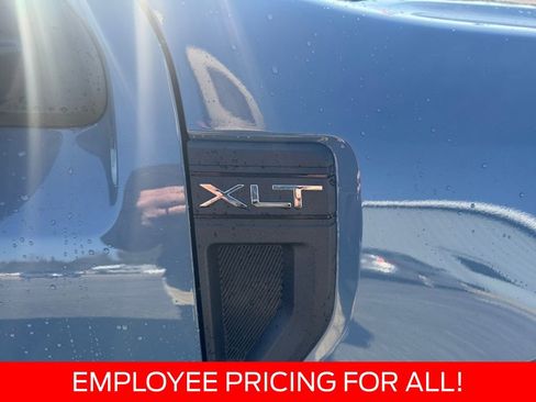 New 2026 Ford Maverick XLT w/ XLT Luxury Package FWD image 16