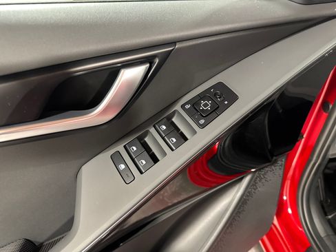 New 2026 Kia Niro Wind w/ Wind Preserve Package FWD image 15