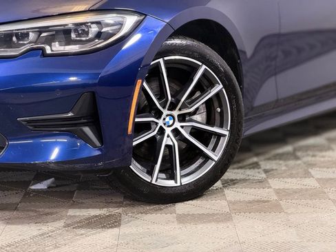 Used 2020 BMW 330i xDrive Sedan w/ Convenience Package AWD/4WD image 2