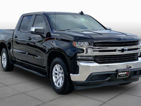Used 2022 Chevrolet Silverado 1500 LT RWD image 3