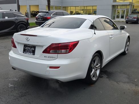 Used 2014 Lexus IS 250C image 6