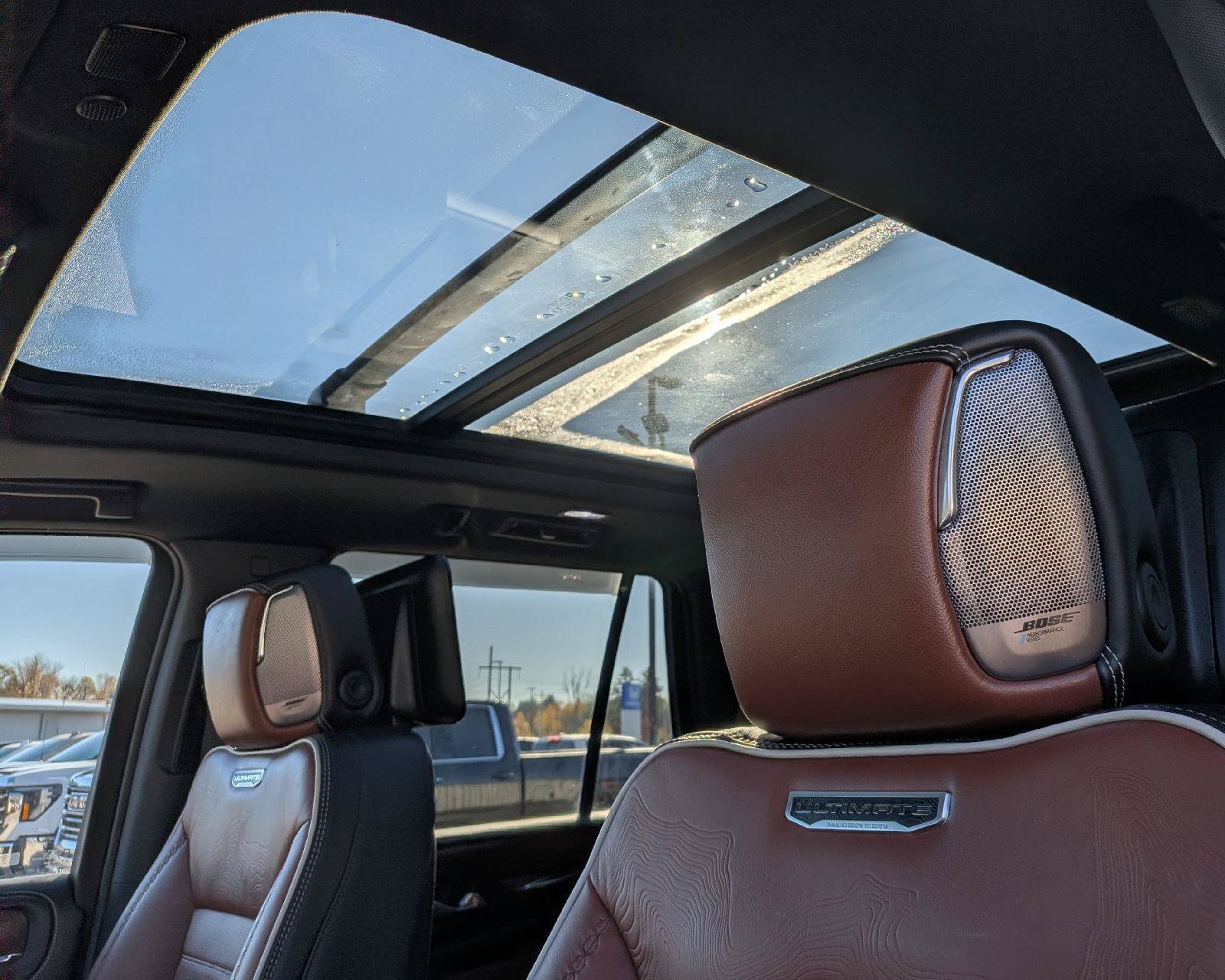 Certified 2023 GMC Yukon Denali Ultimate AWD/4WD image 12
